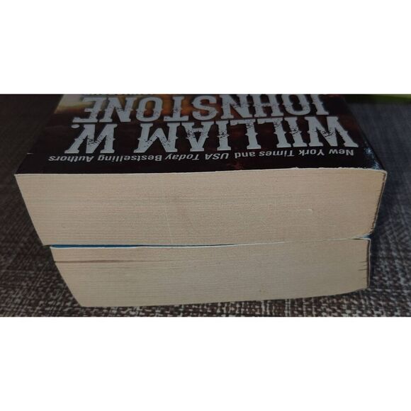 The Frontiersman Series William W Johnstone paperback (lot of 2/4 in series) Wes - Picture 6 of 6